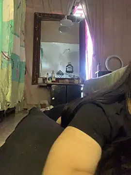 Estefani 32 online show from 04/04/26, 06:27