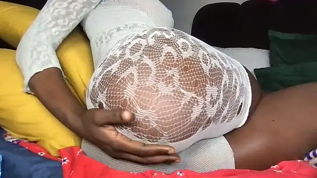 choco petite online show from 06/24/26, 03:49