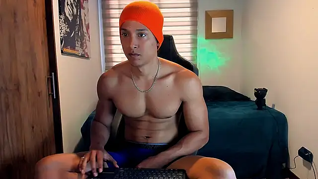 Liam V online show from 01/25/25, 01:41