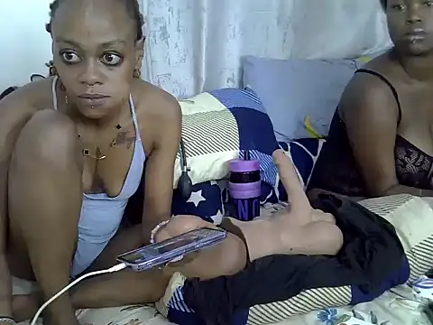 Snapshot of purplescarlet chatting on 07/02/26, 10:05 purplescarlet online show from 07/02/26, 10:05