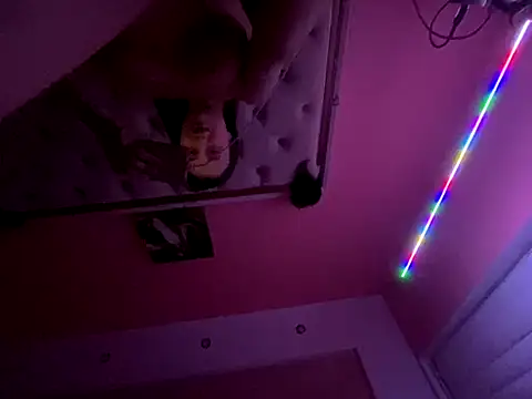 Flossy Vettie online show from 09/21/25, 11:39