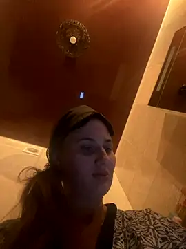 Flossy Vettie online show from 10/02/25, 12:28