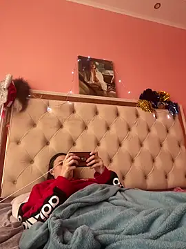 Flossy Vettie online show from 12/19/25, 07:15