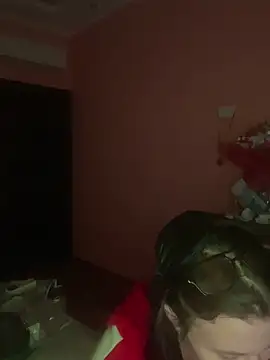 Flossy Vettie online show from 04/16/26, 09:39