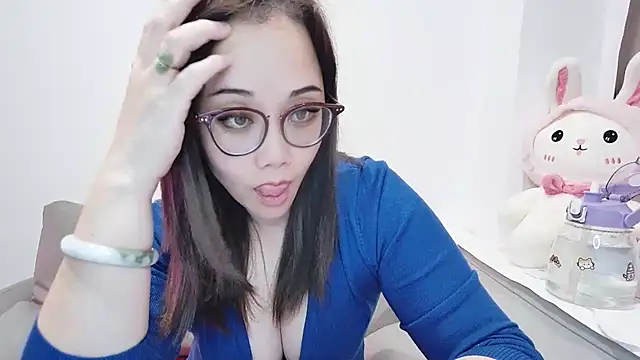 Giuliam online show from 02/16/25, 12:21