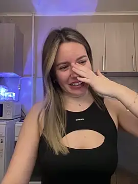 Snapshot of NastyushaaLove chatting on 02/08/25, 12:17 NastyushaaLove online show from 02/08/25, 12:17