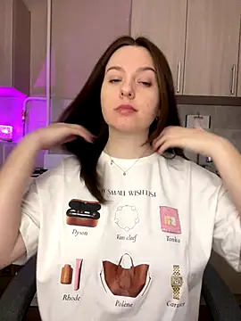 Snapshot of NastyushaaLove chatting on 09/26/25, 07:29 NastyushaaLove online show from 09/26/25, 07:29