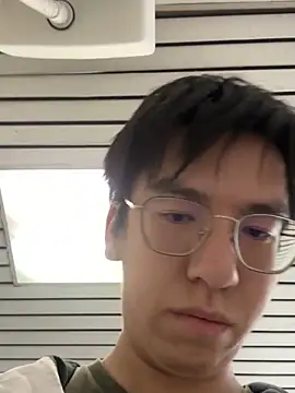 Snapshot of charlie_xdd chatting on 03/21/25, 09:45 charlie xdd online show from 03/21/25, 09:45