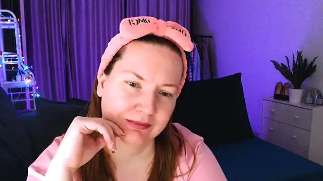 GoddessLara online show from 01/30/25, 11:02