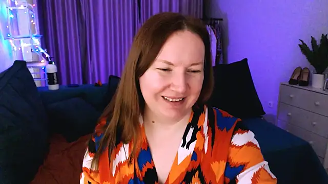 GoddessLara online show from 03/18/25, 04:15