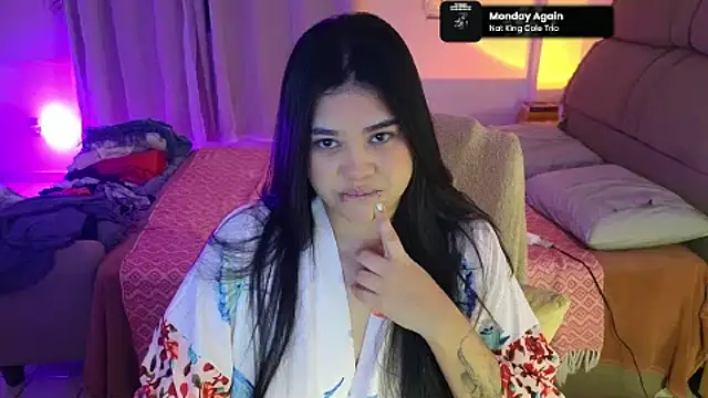 feluriana online show from 05/19/26, 02:07