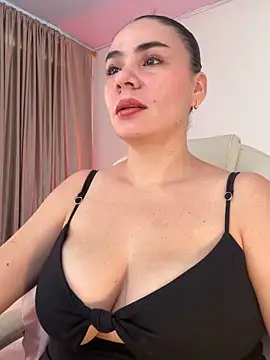 MeganDupont online show from 12/14/25, 01:05