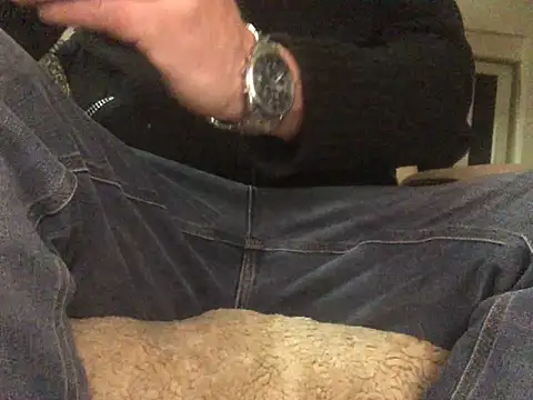 Snapshot of translove chatting on 02/12/25, 08:38 translove online show from 02/12/25, 08:38