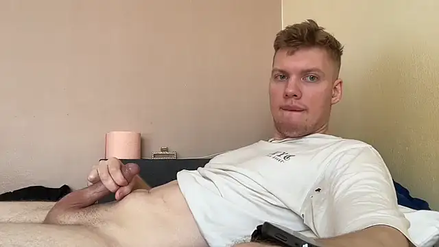 sexybooii6968 online show from 04/01/26, 01:41