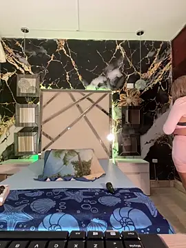 Snapshot of scarlett_sexx69 chatting on 02/18/26, 11:39 scarlett sexx69 online show from 02/18/26, 11:39