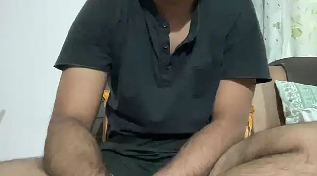 Snapshot of Greekartsguru chatting on 01/03/25, 11:46 Greekartsguru online show from 01/03/25, 11:46