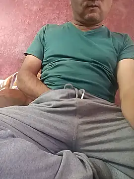 Snapshot of hornydick4you chatting on 12/09/24, 10:22 hornydick4you online show from 12/09/24, 10:22