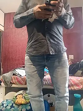 Snapshot of hornydick4you chatting on 12/19/24, 09:51 hornydick4you online show from 12/19/24, 09:51