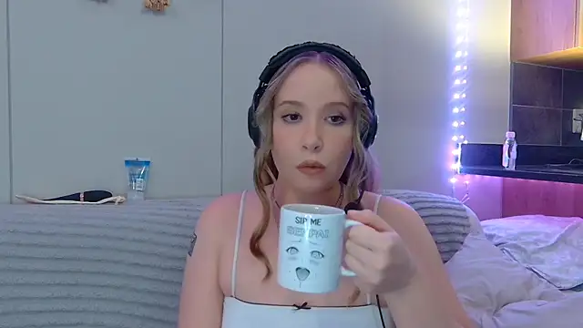 ScarletCarnal online show from 03/12/25, 09:56