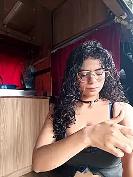 Simone Miller online show from 02/11/25, 02:57