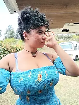 Simone Miller online show from 09/08/25, 05:23