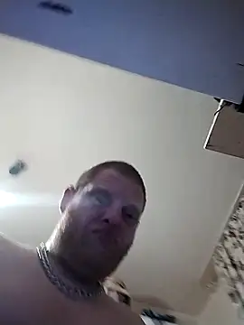 Baumhackel online show from 04/04/26, 01:59