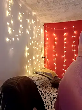 Snapshot of IvonneT chatting on 12/12/24, 02:59 IvonneT online show from 12/12/24, 02:59