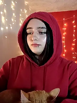 Snapshot of IvonneT chatting on 03/05/25, 07:16 IvonneT online show from 03/05/25, 07:16