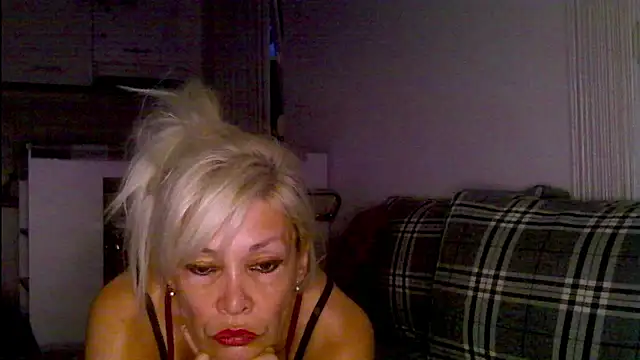 EvaaMina online show from 07/26/26, 06:37