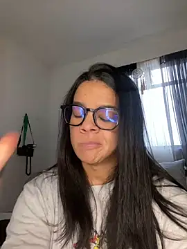 trianawhite online show from 01/19/26, 04:11