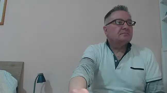 YOU6me online show from 01/13/25, 03:58
