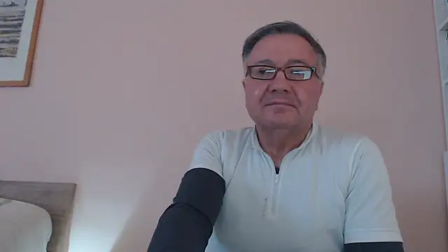 YOU6me online show from 12/01/25, 02:11