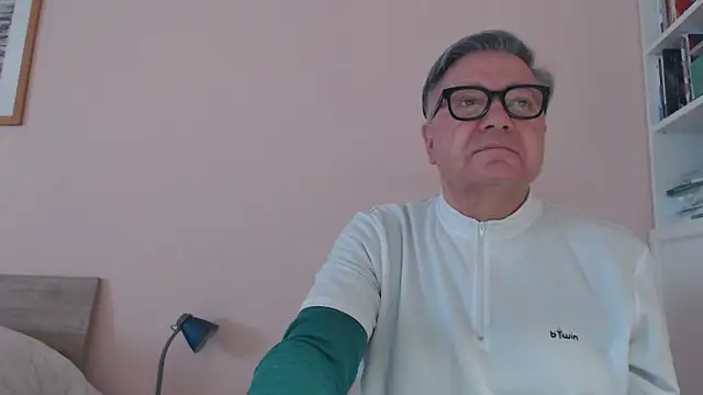 YOU6me online show from 02/16/26, 08:43