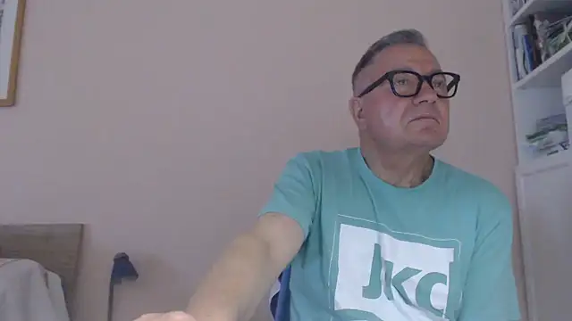 YOU6me online show from 07/06/26, 03:03