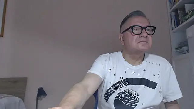 YOU6me online show from 07/17/26, 06:53