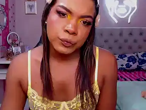 alexa rodriicum online show from 11/06/25, 06:31