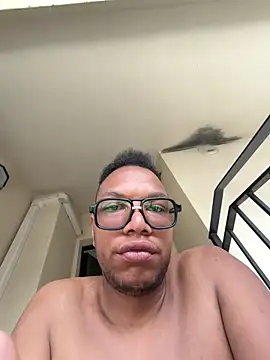 iamrafaelhot online show from 04/10/26, 12:32