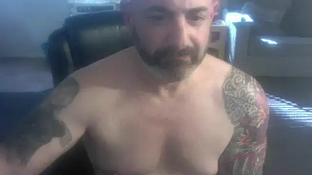 Snapshot of palidin1 chatting on 02/04/26, 08:14 palidin1 online show from 02/04/26, 08:14