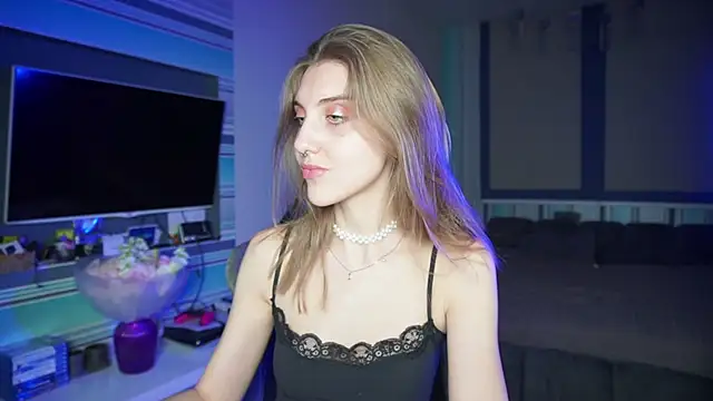 CassiaBlade1 online show from 09/10/25, 06:30