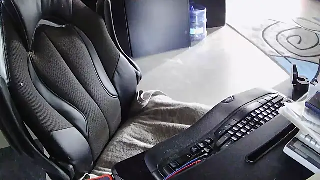 TrevorSteele online show from 09/13/25, 02:50