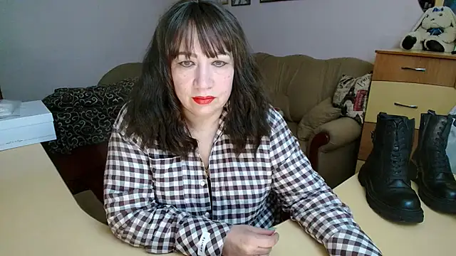 Lucretia Goldi  online show from 03/13/26, 12:39