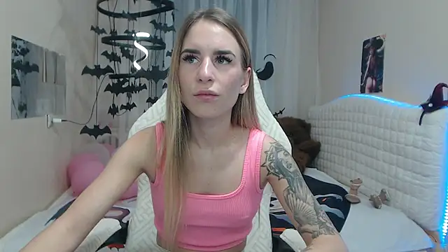 DeboraHorny online show from 10/31/25, 07:09