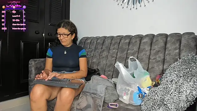 Keyla Milf online show from 10/01/25, 02:50