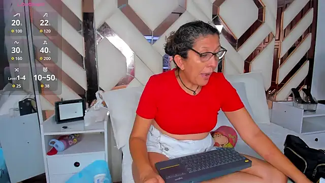 Keyla Milf online show from 01/08/26, 02:58