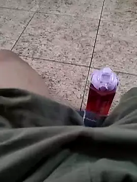 Snapshot of vini4016 chatting on 01/23/25, 07:29 vini4016 online show from 01/23/25, 07:29