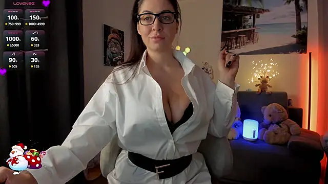 victorias world online show from 12/05/25, 07:21