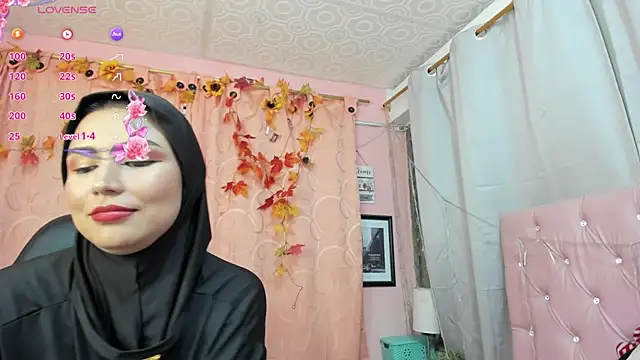 DarshaKhemu online show from 10/04/25, 09:24