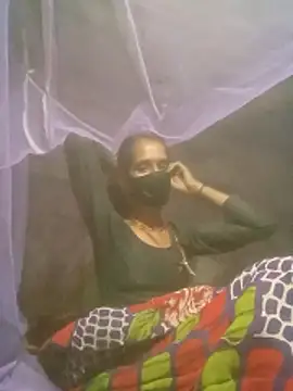 Snapshot of Mohni_Das chatting on 04/03/26, 11:14 Mohni Das online show from 04/03/26, 11:14