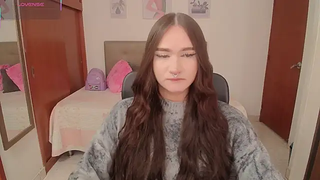 Snapshot of Miley_Baker chatting on 02/12/26, 12:55 Miley Baker online show from 02/12/26, 12:55