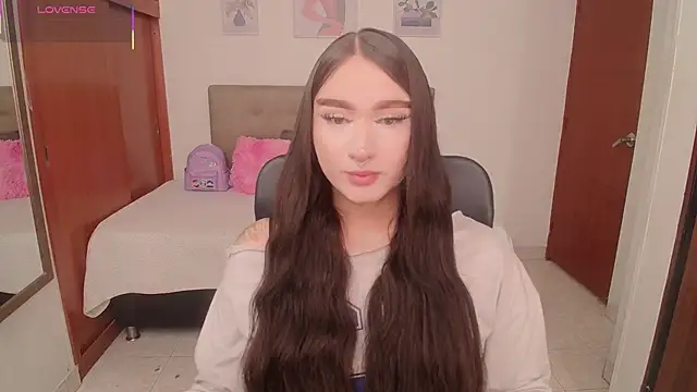 Snapshot of Miley_Baker chatting on 02/17/26, 03:19 Miley Baker online show from 02/17/26, 03:19